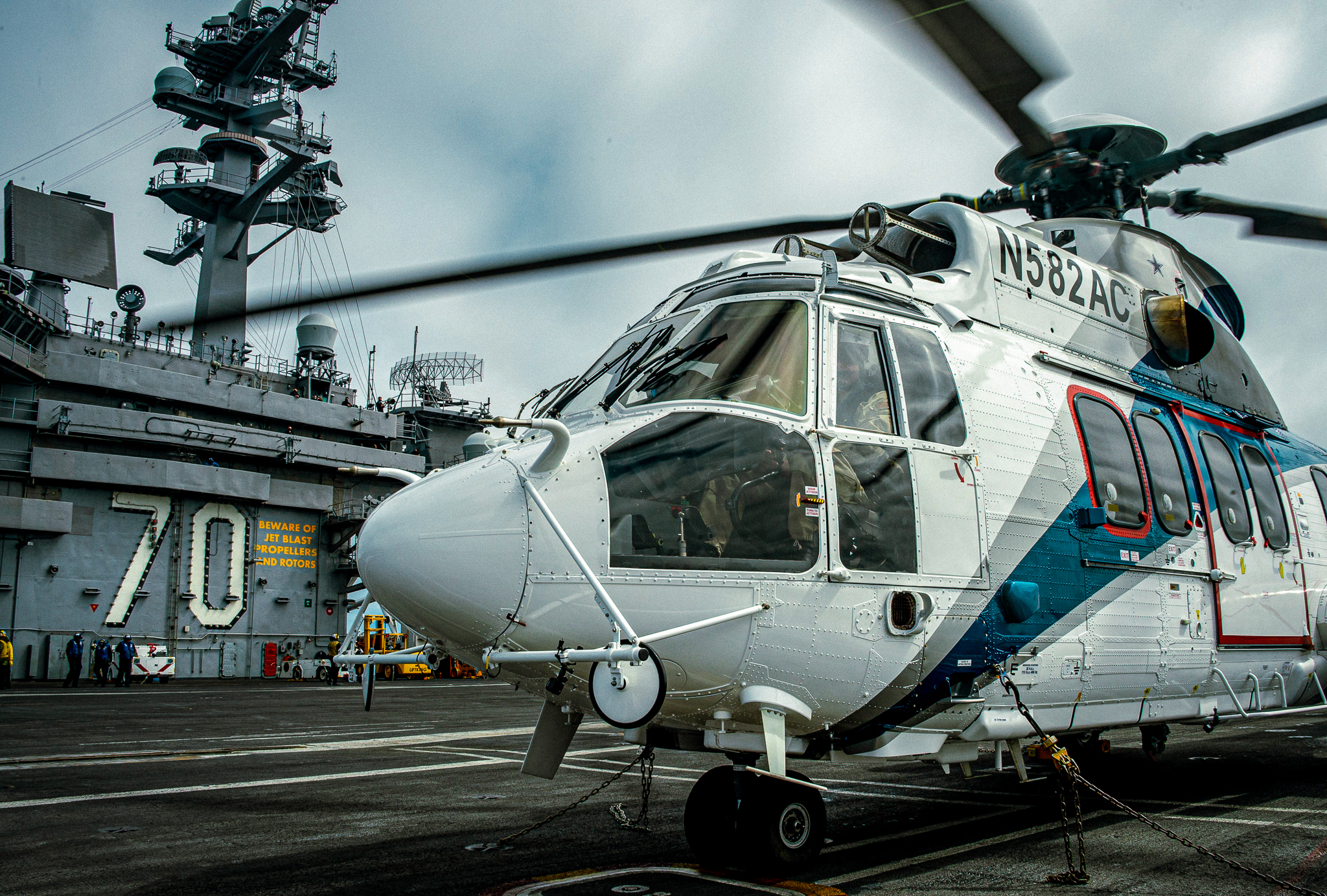 Aircraft carrier landing